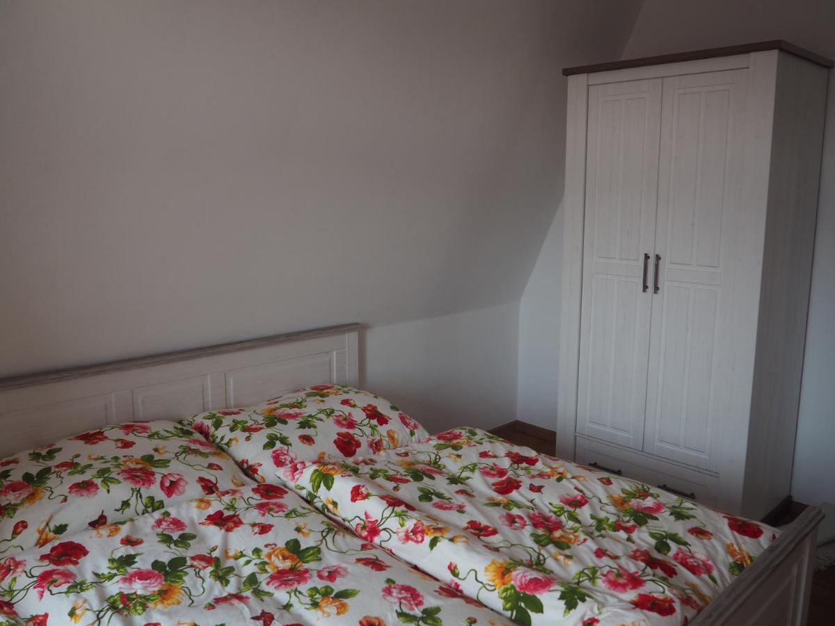 Apartmany Nejdek Екстер'єр фото